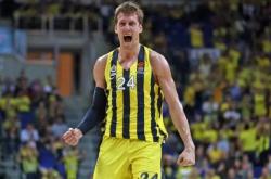 开云体育app-瑟尔塔主场击败对手，保持胜利势头的简单介绍