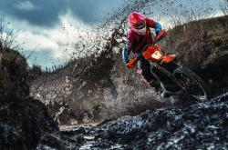 开云下载-从NBA季后赛到绿茵场，竞技巅峰背后的制霸逻辑