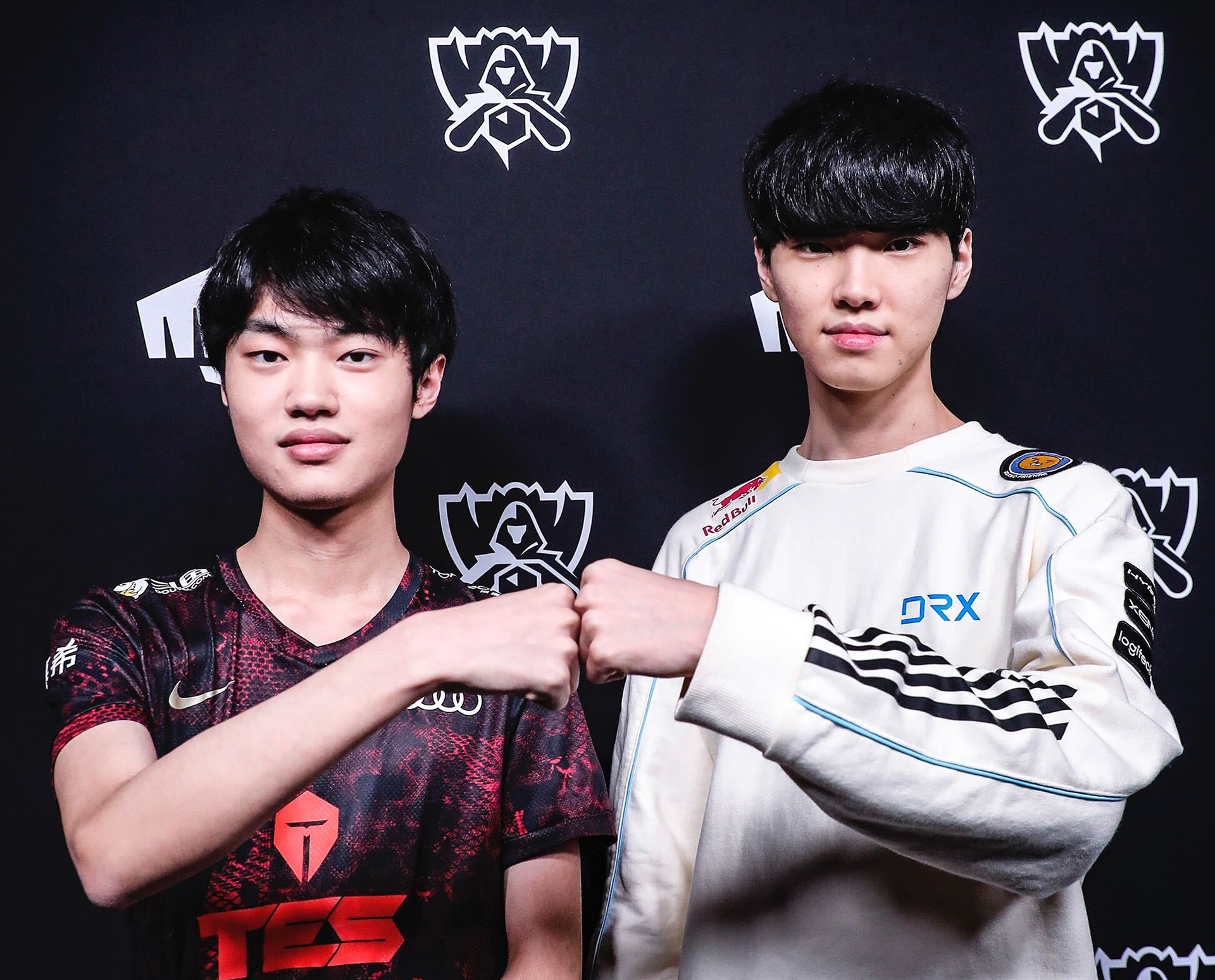 关于RNG绝地反击100T，ShowMaker惊艳世界的信息