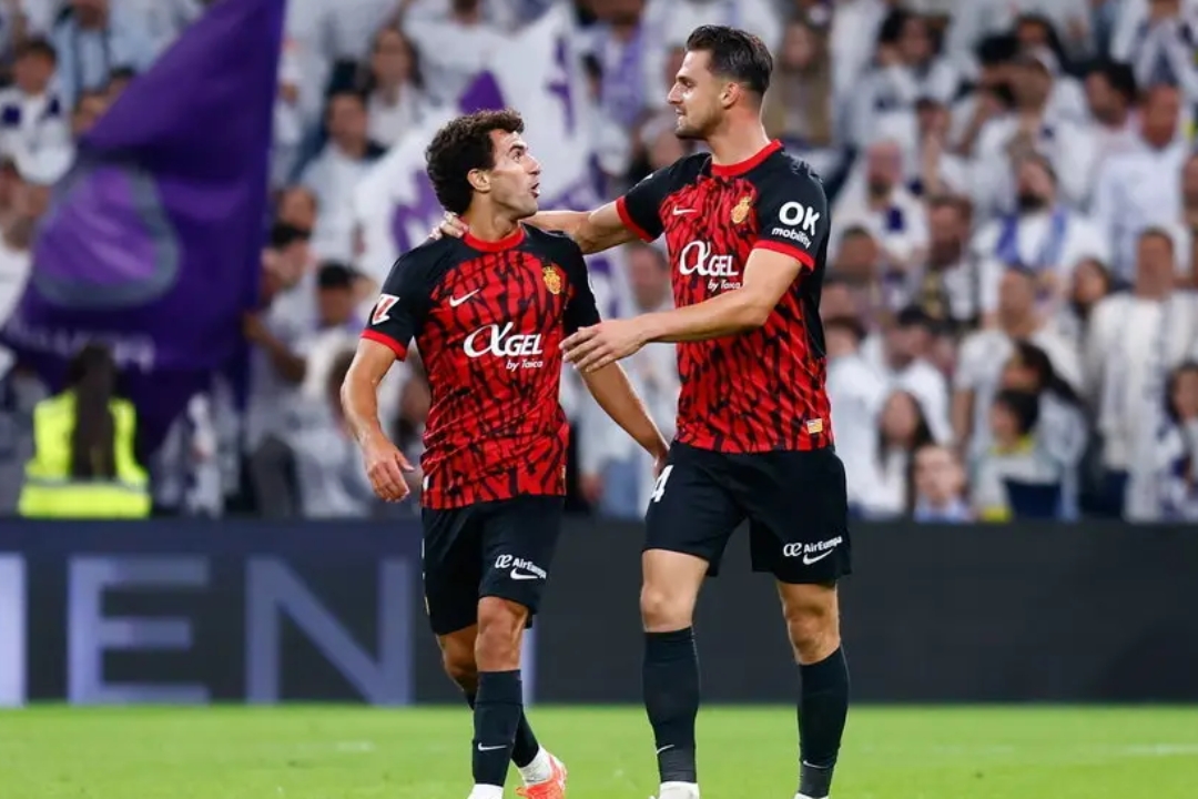 日本横扫巴萨,莫德里奇送出助攻 日本横扫巴萨,莫德里奇送出助攻