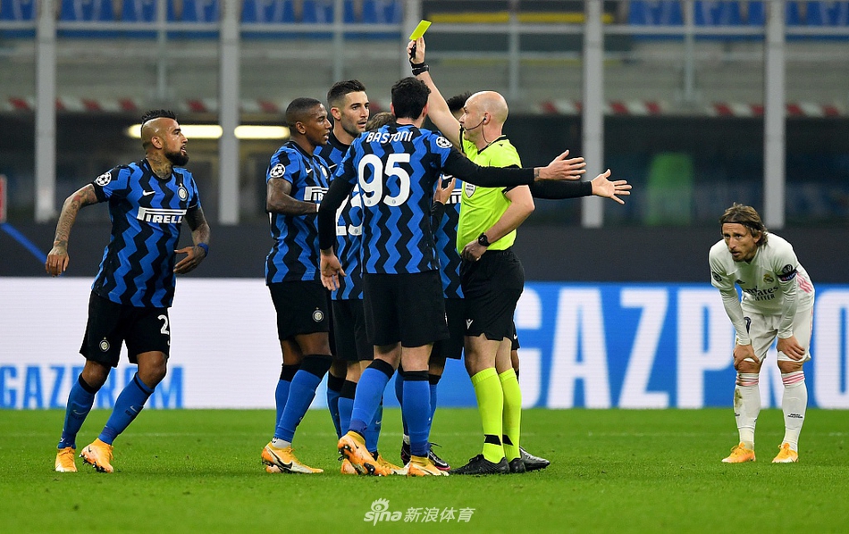 包含阿扎尔破门!皇马主场战平拜仁的词条 包含阿扎尔破门!皇马主场战平拜仁的词条