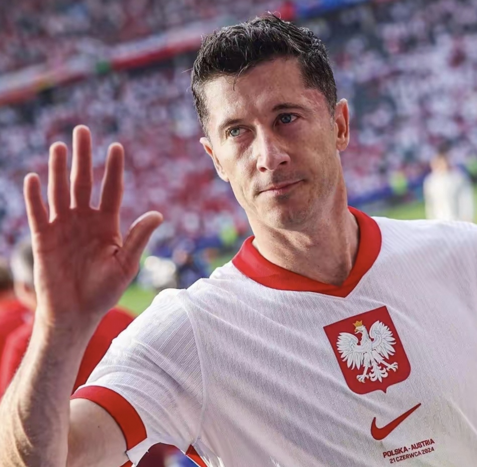 波兰队连续获胜，晋级形势良好