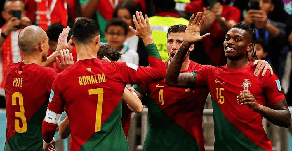 包含爱尔兰与卢森堡交锋，追求三分的词条