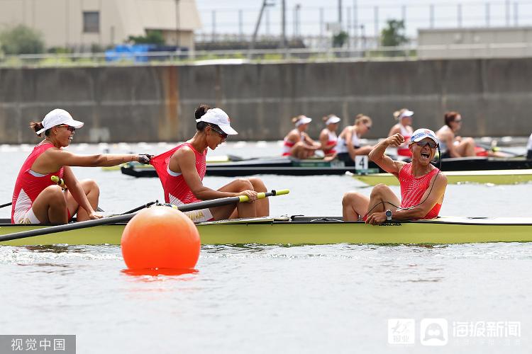 包含荷兰赛艇选手奋力拼搏获得铜牌的词条