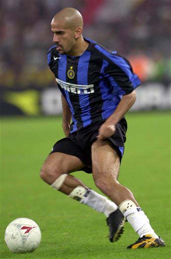 瑞士队众将联袂同心，冲击金银铜的简单介绍