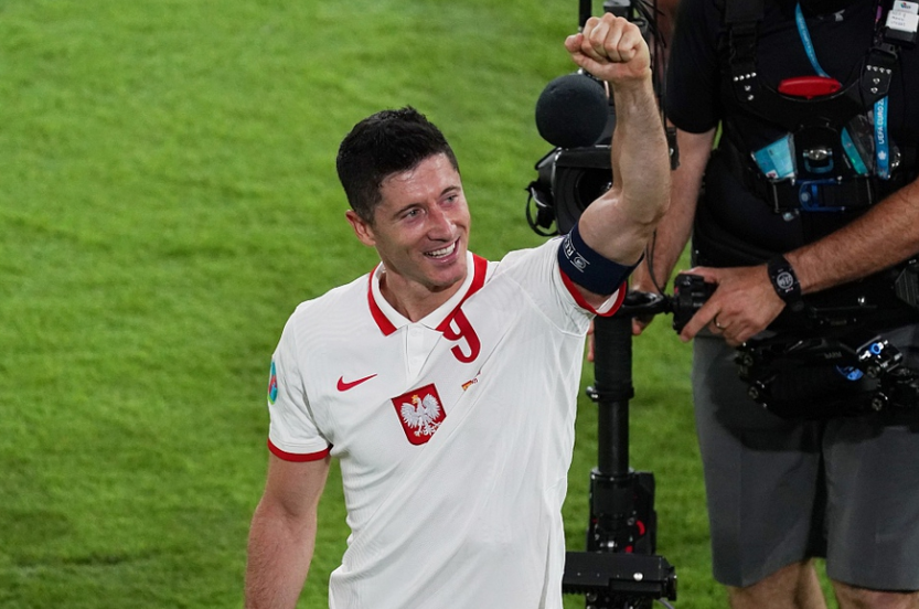 包含加拿大逆转瑞典,莱万关键制胜的词条 包含加拿大逆转瑞典,莱万关键制胜的词条