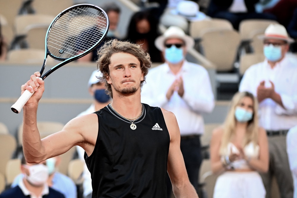 关于西班牙网球队完胜日本网球队,兹维列夫高光表现的信息 关于西班牙网球队完胜日本网球队,兹维列夫高光表现的信息