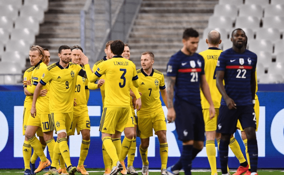 法国队力克泰国队，黄鸭组合扛起全队的简单介绍